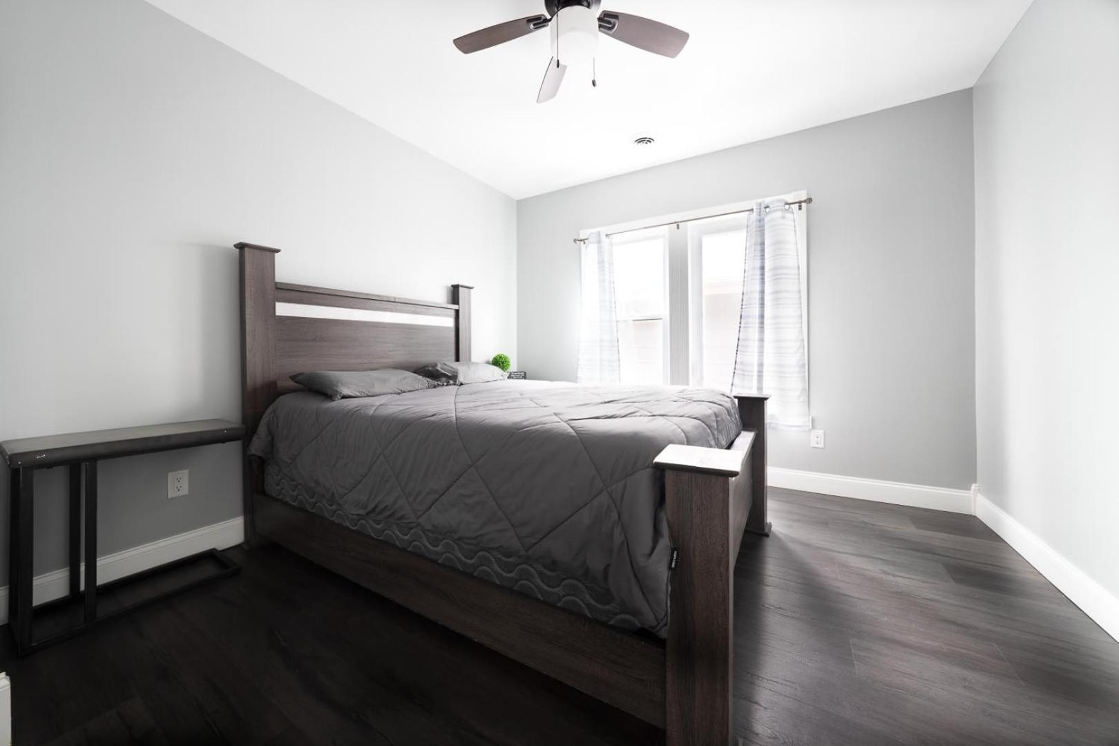 Comfy 4Br, 1 Bath Near The Falls & Casino Niagara Falls Exterior foto